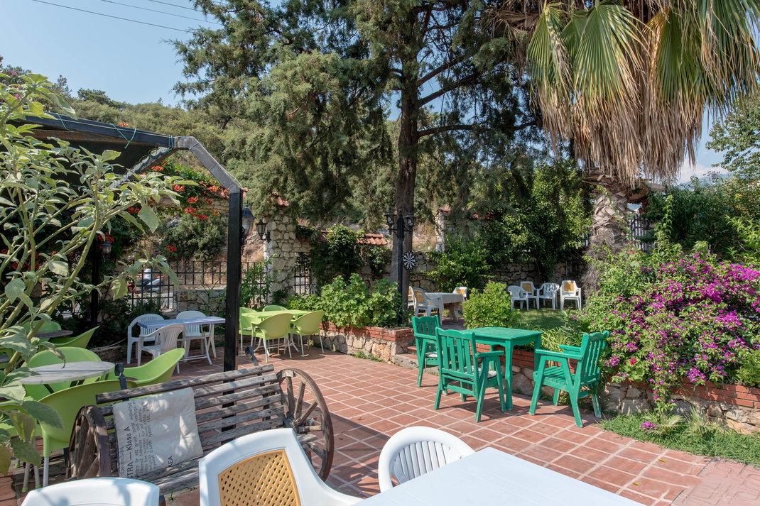Club Pink Palace Hotel Олудениз Екстериор снимка