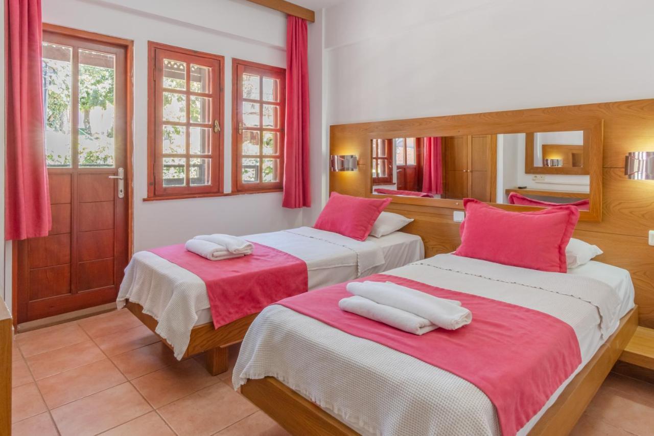 Club Pink Palace Hotel Олудениз Екстериор снимка